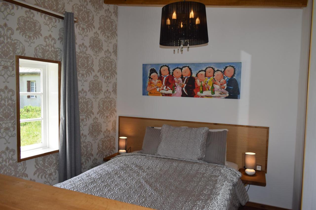Le Chene D'Or Bed & Breakfast Marcheseuil ภายนอก รูปภาพ