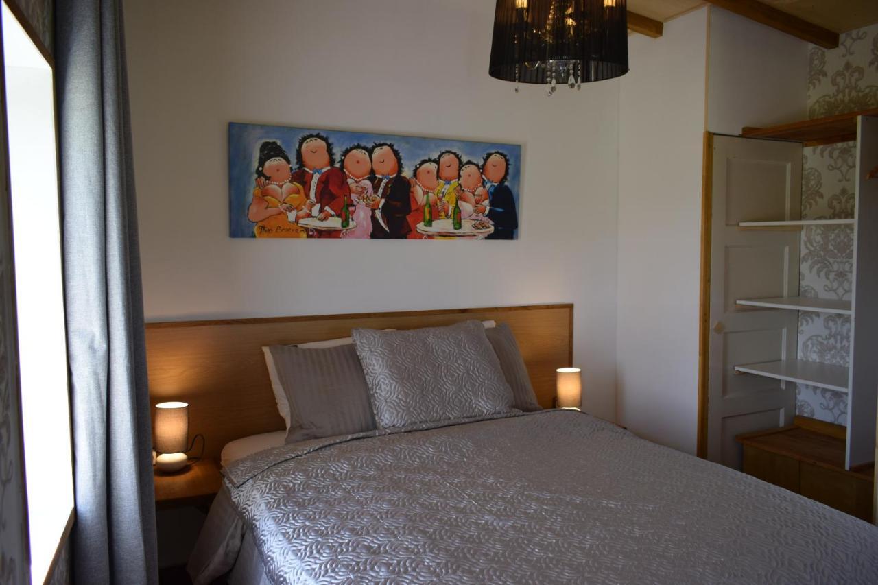 Le Chene D'Or Bed & Breakfast Marcheseuil ภายนอก รูปภาพ