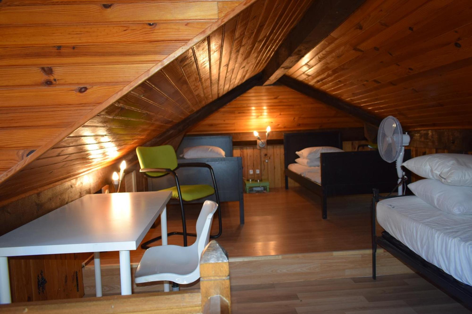 Le Chene D'Or Bed & Breakfast Marcheseuil ภายนอก รูปภาพ