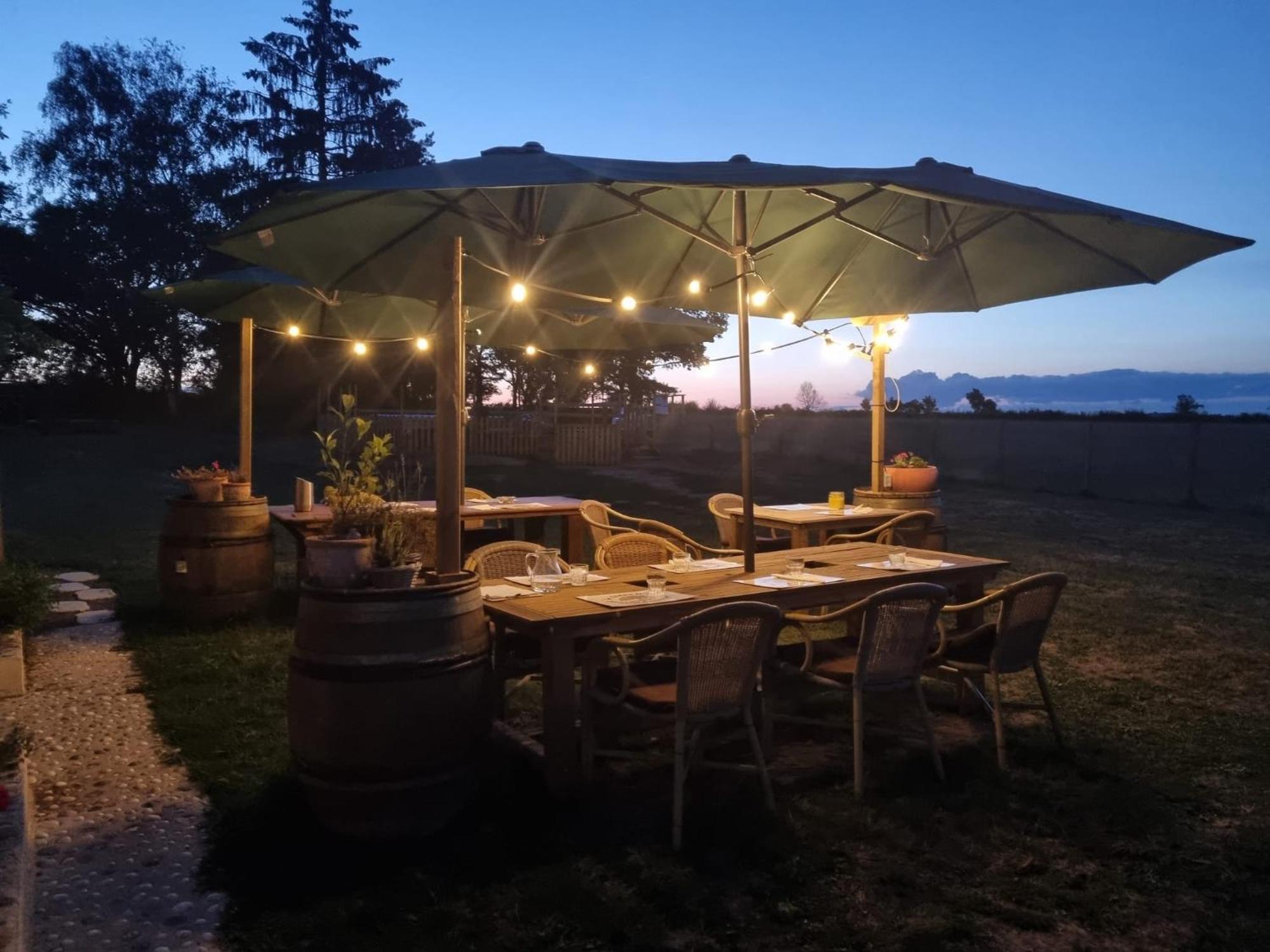 Le Chene D'Or Bed & Breakfast Marcheseuil ภายนอก รูปภาพ