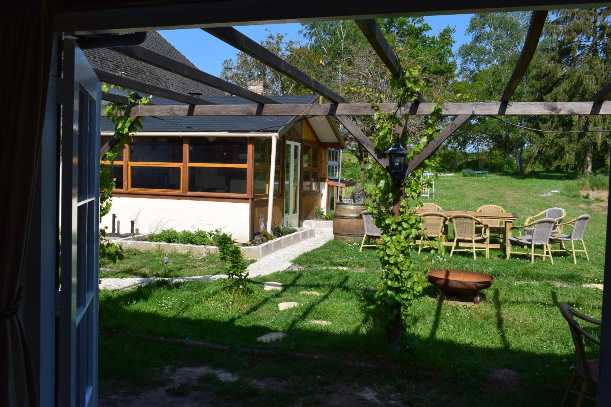 Le Chene D'Or Bed & Breakfast Marcheseuil ภายนอก รูปภาพ
