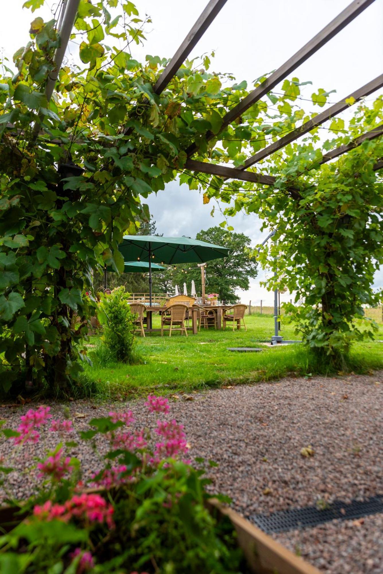 Le Chene D'Or Bed & Breakfast Marcheseuil ภายนอก รูปภาพ